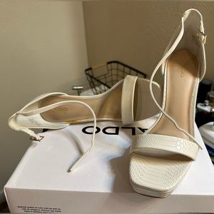 White Aldo heels size 7.5